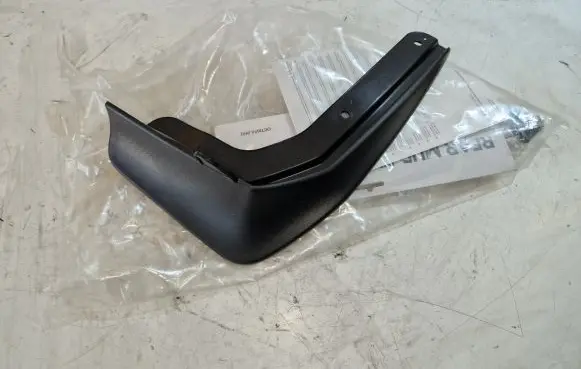 Skoda Octavia Mk4 Rear mudguard 5E3075101