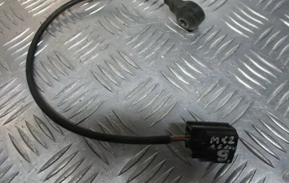 Ford Focus Detonation knock sensor 98MF-12A699-BA