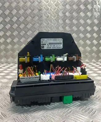 Mercedes-Benz E W212 Fuse module A2129000206