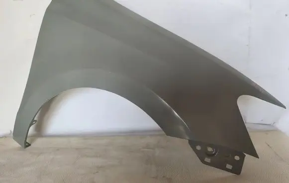Volkswagen Polo V 6R Fender