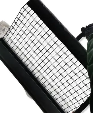 Volvo V70 Trunk grilles 