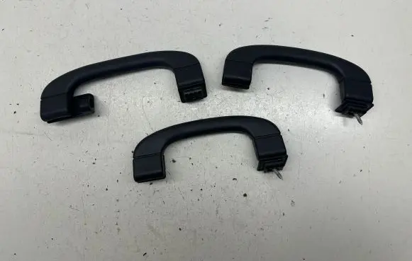 BMW X5 E70 A set of handles for the ceiling 6977696 6977691