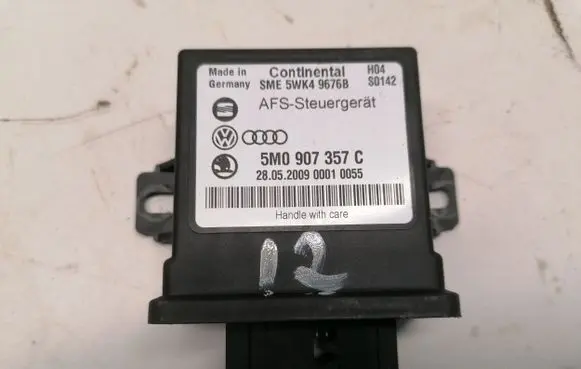 Volkswagen PASSAT B6 Light module LCM 5M0907357C SME5WK49676B