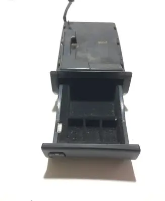 Lexus LS 430 Dashboard storage box/compartment 555B110040