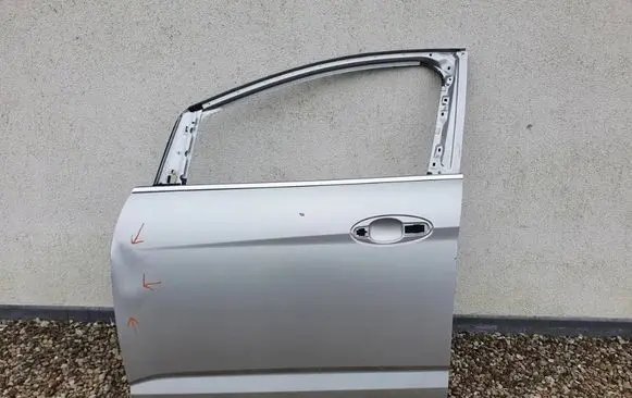 Ford Focus C-MAX Front door