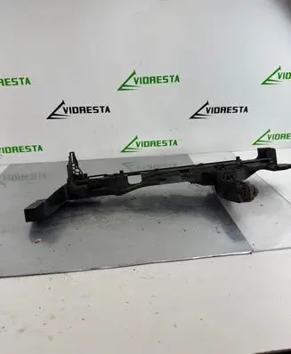 Radiator support slam panel bracket