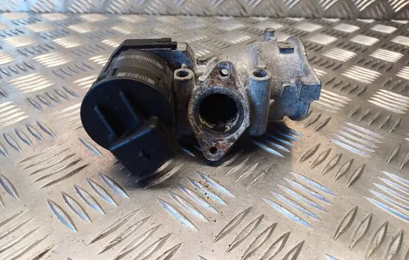 Citroen C4 Grand Picasso EGR valve 9681825280