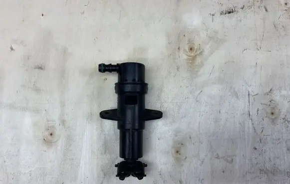 BMW X3 E83 Headlight washer spray nozzle 7001949 2511140930 700194909