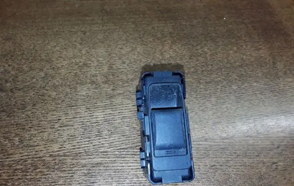 Dodge Caliber Electric window control switch 56040693AD