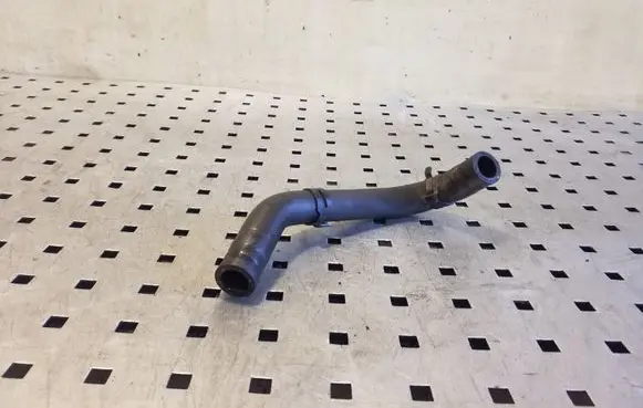 Volkswagen Golf Plus Engine coolant pipe/hose
