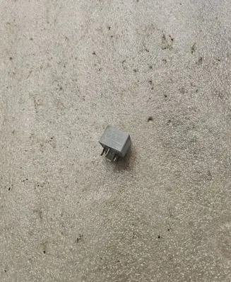 Volkswagen PASSAT B6 Other relay 141951253B 20240072