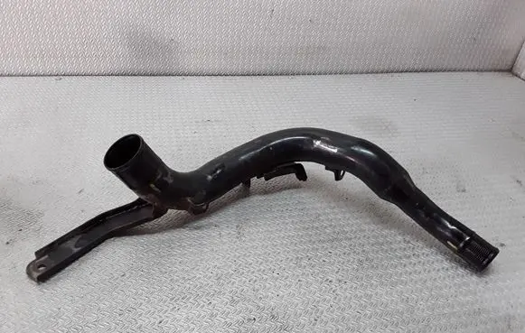 Toyota Avensis T220 Intercooler hose/pipe