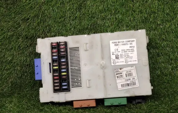 Ford Galaxy Power management control unit 7G9T14A073DC