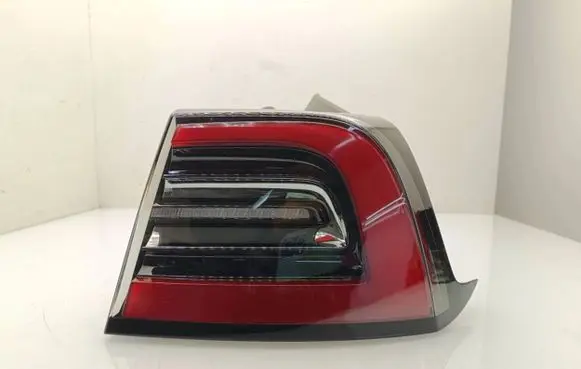 Tesla Model Y Rear/tail lights 150208799D 271501534184