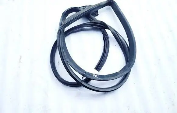 Alfa Romeo Mito Rubber seal front coupe door 
