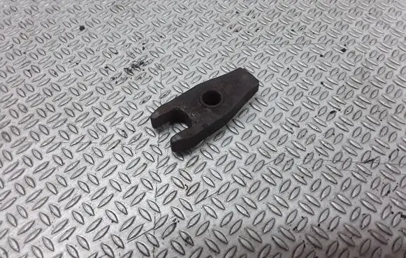 Peugeot 307 Fuel Injector clamp holder