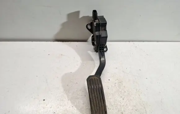 Lexus RX III Accelerator throttle pedal 7811033020 1988007190