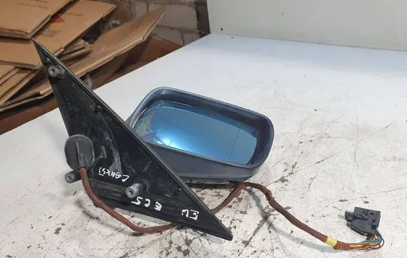 BMW 7 E65 E66 Front door electric wing mirror 413324426