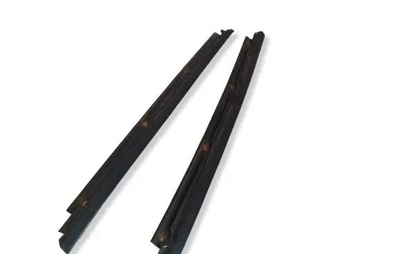 Hyundai Pony Windshield trim 