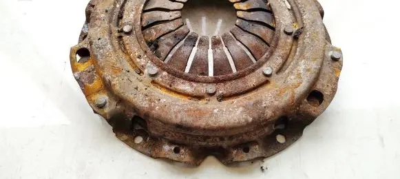 Pressure plate