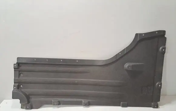 BMW X7 G07 Side bottom protection 9477801