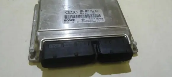 Audi A8 S8 D2 4D Engine control unit/module 3b0907551bt 0261207037