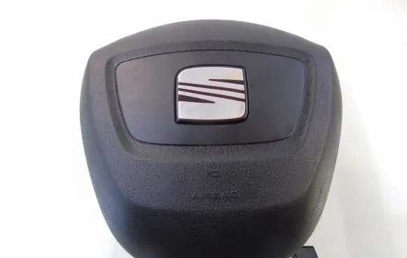 Seat Exeo (3R) Steering wheel airbag 3R0880201A