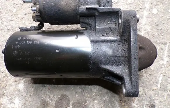 Alfa Romeo 159 Starter motor 0001108234