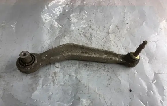 BMW 5 E39 Rear control arm 10942081
