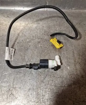 Windscreen/windshield washer pump
