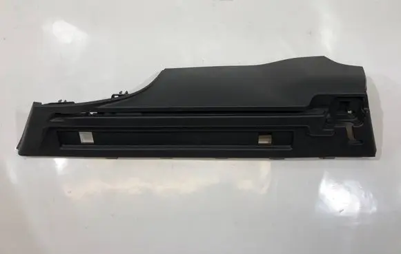 Opel Insignia A Parcel shelf load cover mount bracket 13222411