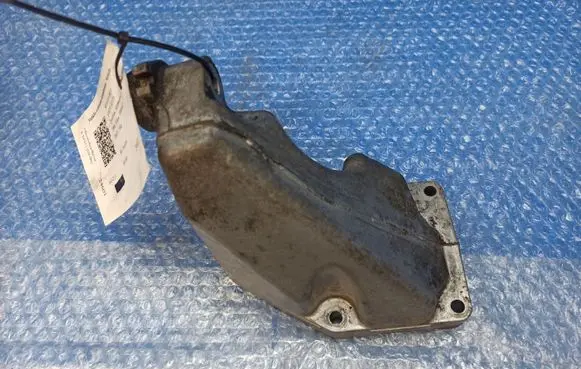 Mercedes-Benz E W211 Engine mounting bracket A6132230404