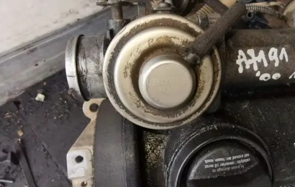 Audi A3 S3 8L EGR valve 038131501e