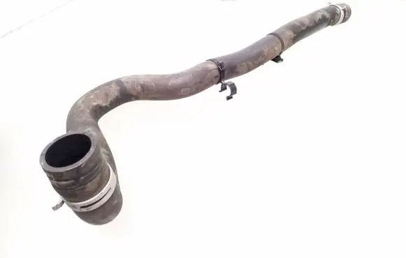 Renault Megane III Engine coolant pipe/hose