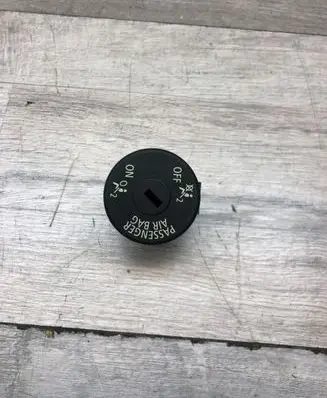 BMW 5 F10 F11 Passenger airbag on/off switch 9196886