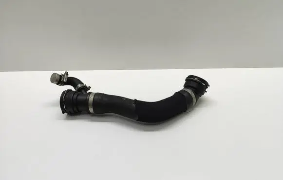 BMW 5 E60 E61 Engine coolant pipe/hose 7789742