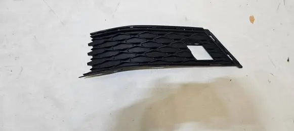 Skoda Karoq Front bumper lower grill 57A807367A