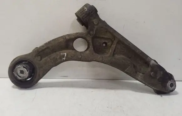 Jeep Cherokee Front lower control arm/wishbone 267142035