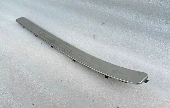 Porsche Cayenne (9PA) Front sill trim cover 7L0853655C