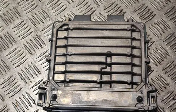 Mercedes-Benz C W205 Engine control unit/module A2749000800