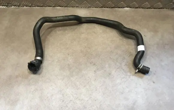 BMW 5 F10 F11 Engine coolant pipe/hose 9119178