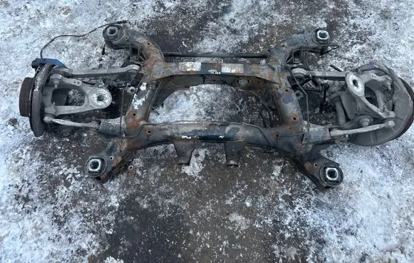 BMW X5 E70 Rear subframe 