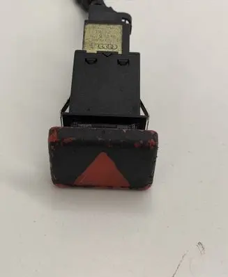 Audi A4 S4 B7 8E 8H Hazard light switch 8E0941509