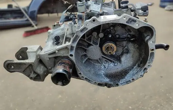 Mitsubishi Lancer X Manual 5 speed gearbox M8CPB3B F5MBB
