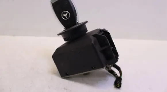 Mercedes-Benz E W212 Ignition lock A2189054701