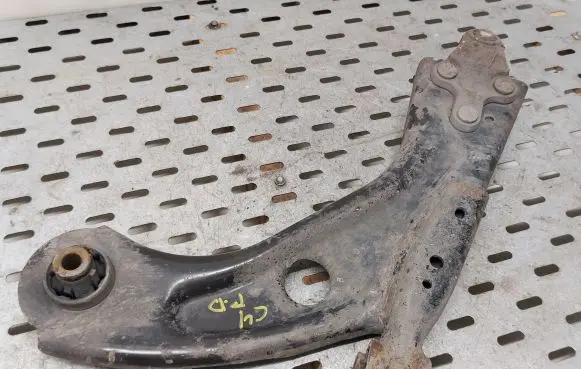 Citroen C4 II Picasso Front lower control arm/wishbone