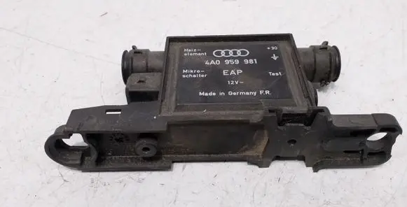 Audi A4 S4 B5 8D Door central lock control unit/module 4A0959981