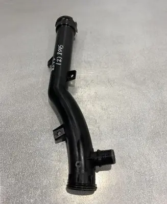 Peugeot 5008 Engine coolant pipe/hose