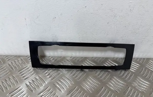 Climate control/heater control trim