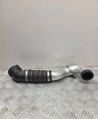 Intercooler hose/pipe